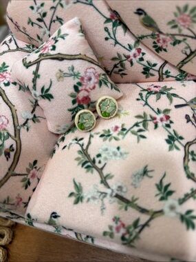 Vintage Floral Stud Earrings
